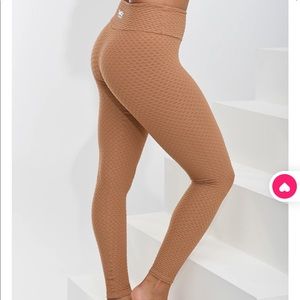 Croco Skin Booty By Brabants Leggings full length in Caramel